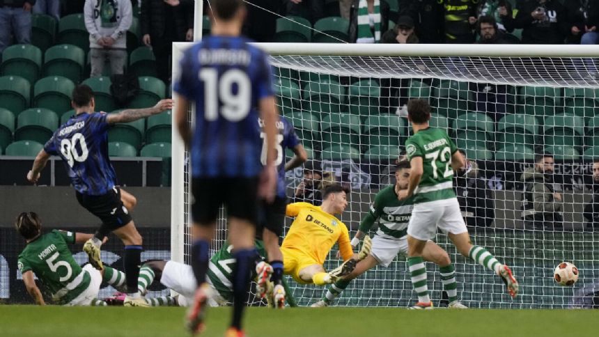 Scamacca scores for Atalanta to salvage a 1-1 draw at Sporting in Europa League