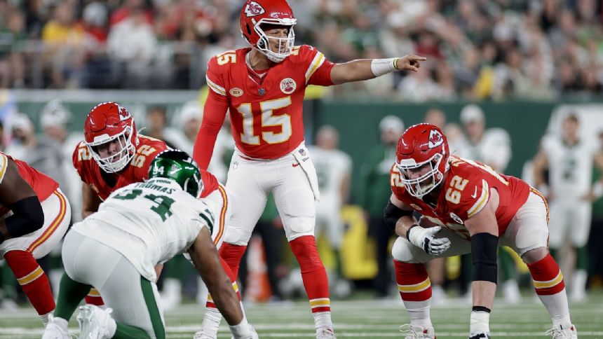 Chiefs Patrick Mahomes Sets The Nfl Record For The Fastest To Reach