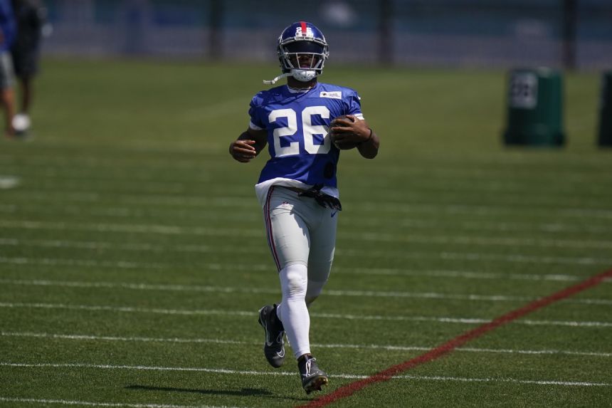 A Healthy Saquon Barkley Getting Ready For Giants '22 Season ...