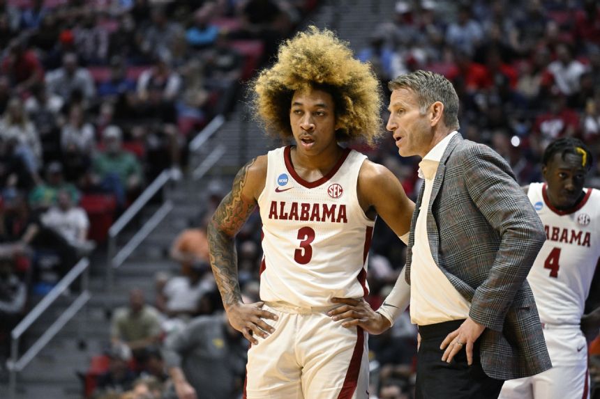 Alabama signs Ohio transfer point guard Mark Sears