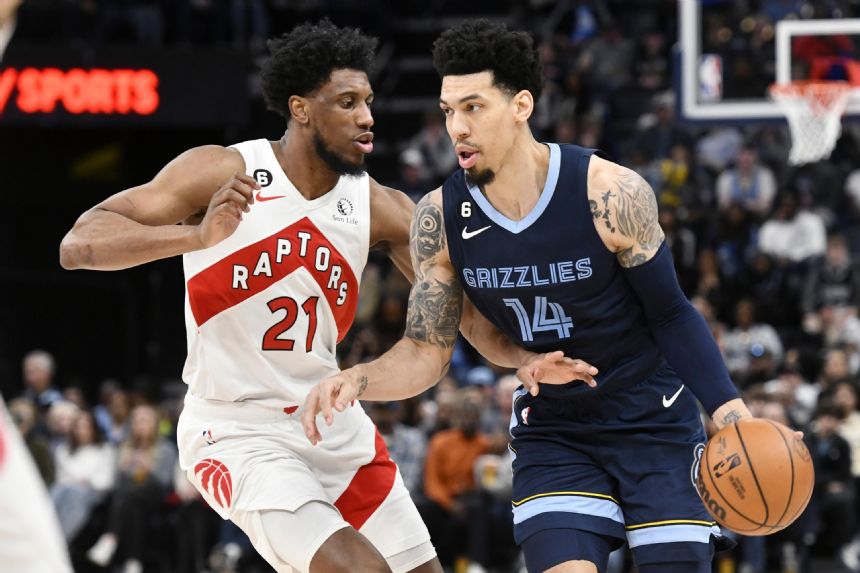 AP source: Cavaliers close to deal with veteran Danny Green