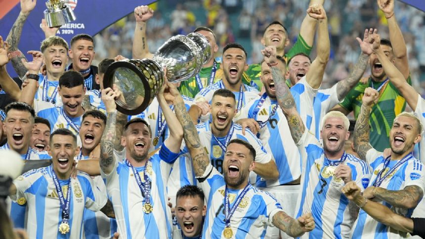 Argentina tops FIFA men's rankings as government hits back at critics of team's racist France song