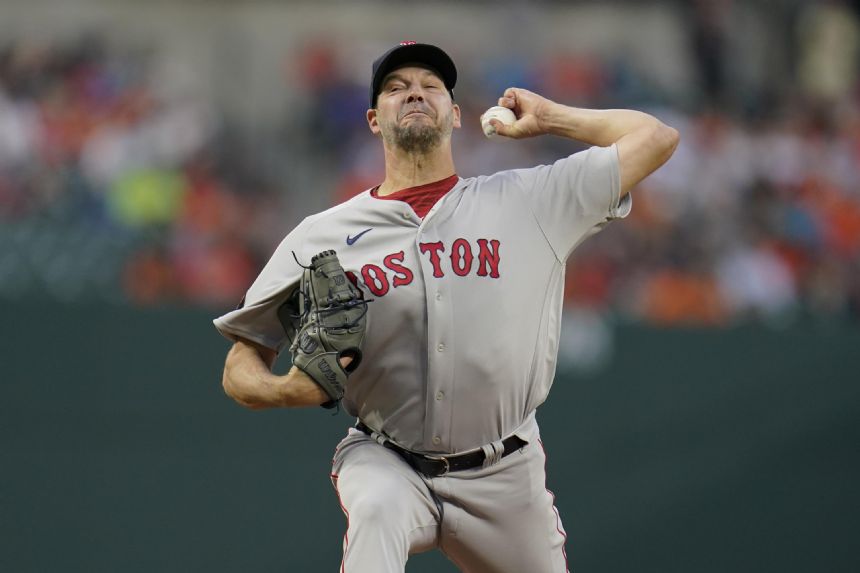 Red Sox injuries: Nathan Eovaldi throws 4-inning sim game, expects to pitch  again in 2022 