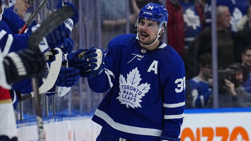 Auston Matthews Scores League-leading 50th Goal Of Season, Makes Maple ...