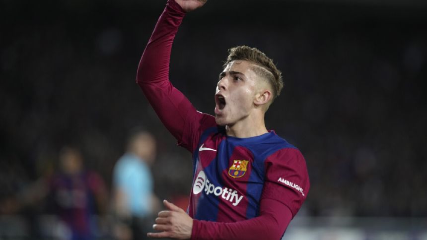 Barcelona visits Atletico with both soaring after reaching the Champions League quarters