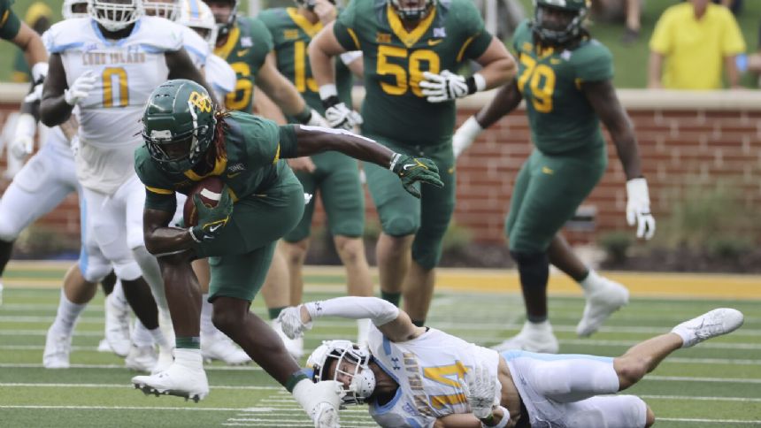 Baylor ends 6-game losing streak with 30-7 win over FCS-member Long Island University