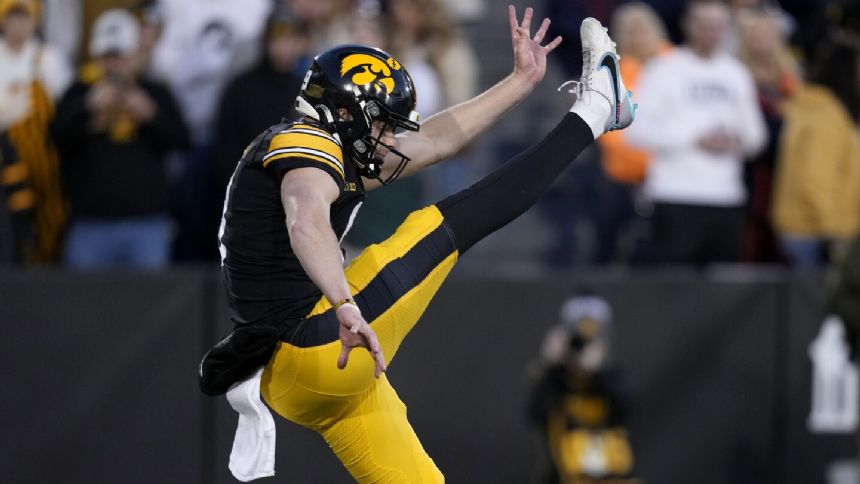 Bears waive punter Trenton Gill after drafting Iowa's Tory Taylor