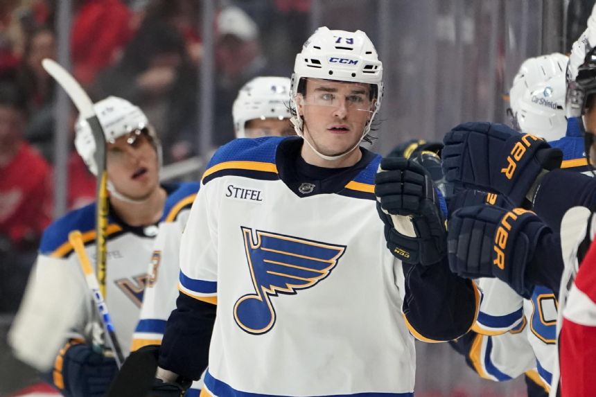 Blais, Hofer lead Blues to 4-3 win over Red Wings