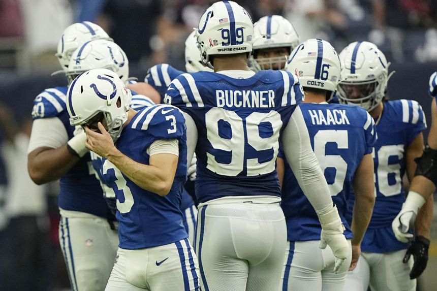 Blankenship loses job with Colts after missed FG in Houston