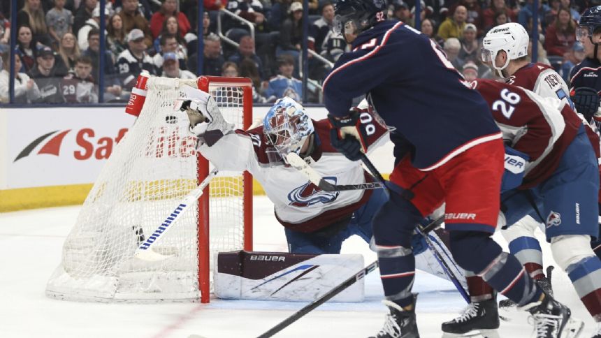 Blue Jackets score three goals in the second period to beat the Avalanche