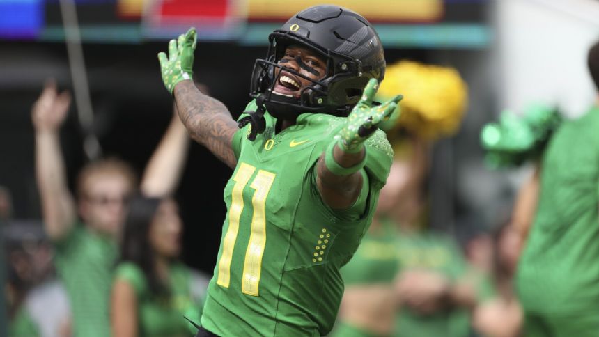 Pac-12 football Week 10 score predictions, odds: Will Oregon Ducks rout  Colorado? 