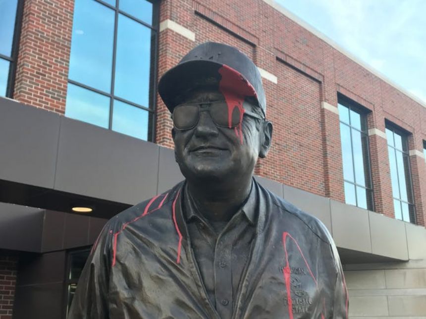 Bo Schembechler Statue On U-M Campus Defaced With Red Paint - Wednesday ...