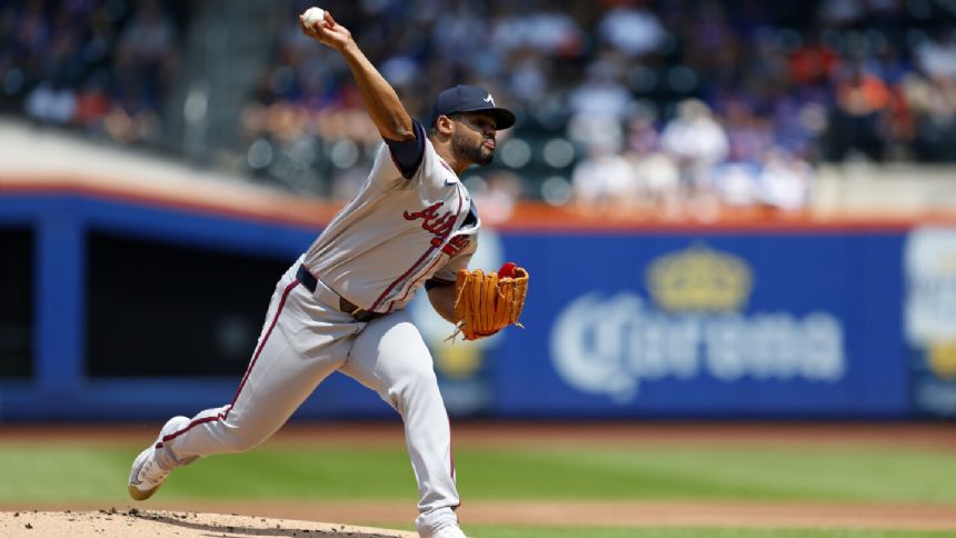 Braves right-hander Reynaldo Lopez leaves start with right forearm tightness