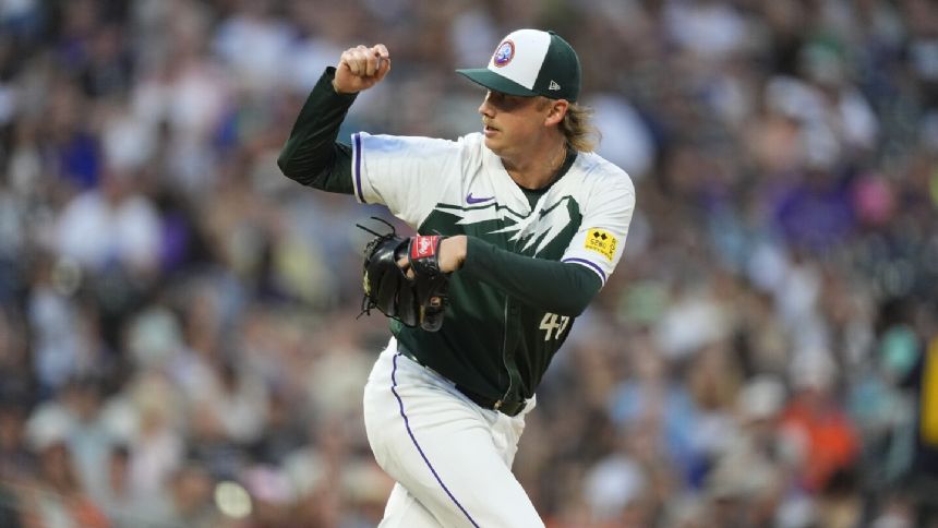 Brewers acquire right-handed reliever Nick Mears from Rockies