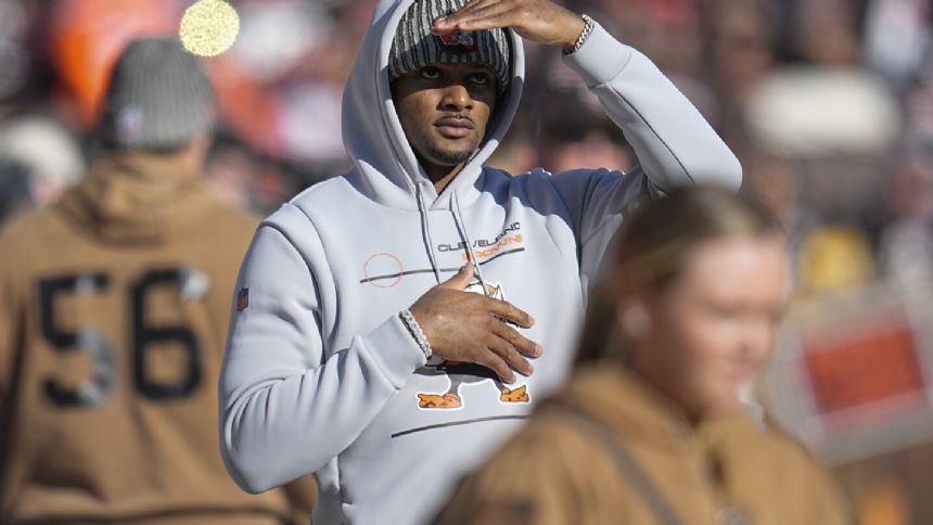 Browns QB Deshaun Watson Has Shoulder Surgery. Team Expects Full ...