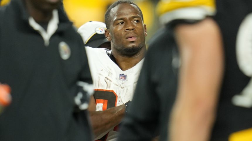 Cleveland Browns release OT Desmond Harrison after he missed flight to  practice