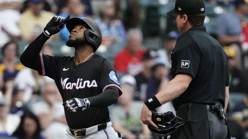 Bryan De La Cruz, Jake Burger help Marlins strike early in 6-2 victory over the Brewers