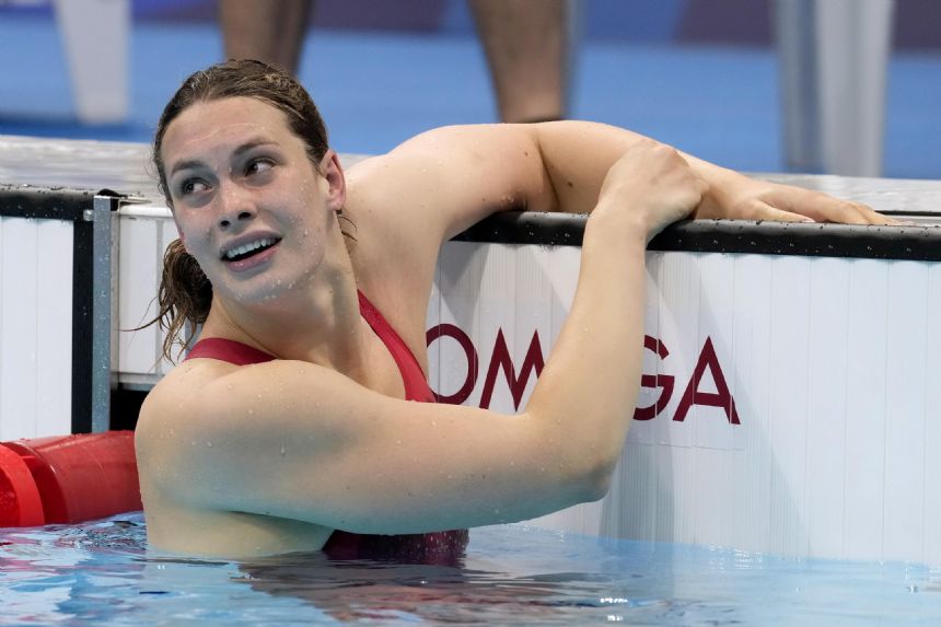 Canada's Penny Oleksiak to miss world swimming championships because of injury