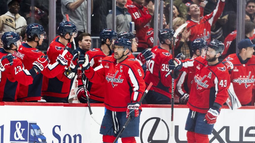 Capitals score 5 unanswered goals to beat the Flyers 5-2, a big win for Washington's playoff hopes
