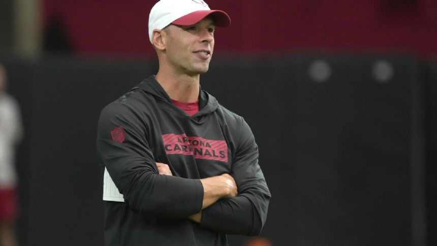 Cardinals' Gannon studies 19th century to see if team can capitalize on 2023 momentum