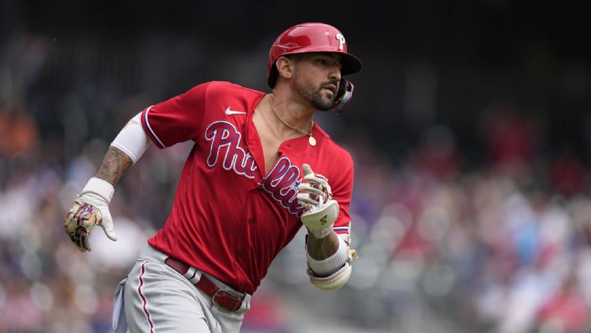 Castellanos comes up big at the plate and in the field, leading Phillies past Braves 6-5