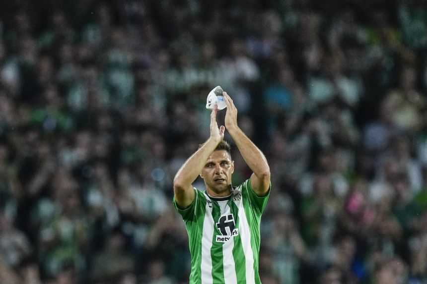 Charismatic Betis captain Joaquin Sanchez set to retire