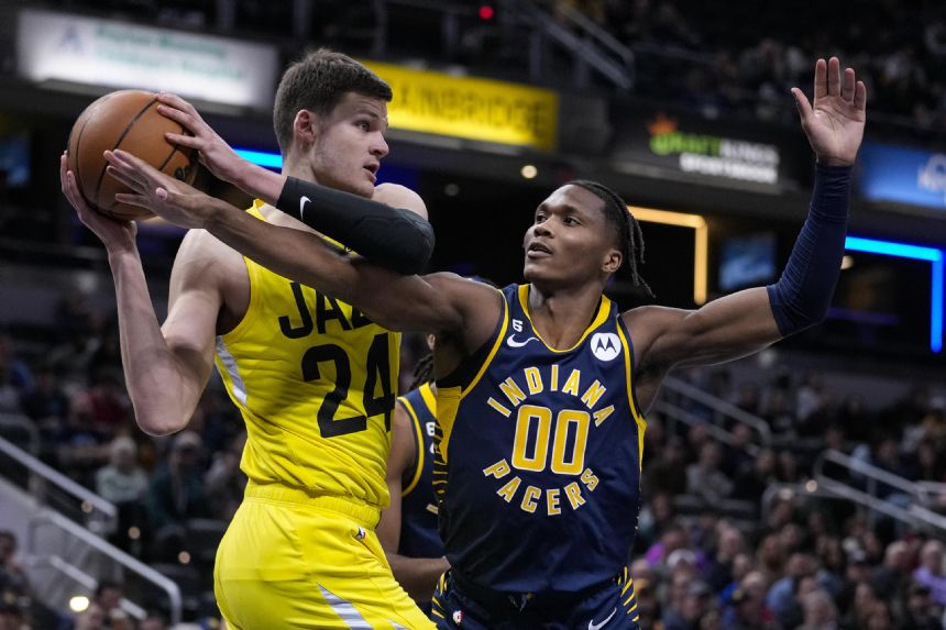 Clarkson, Markkanen lead Jazz past Pacers 123-117