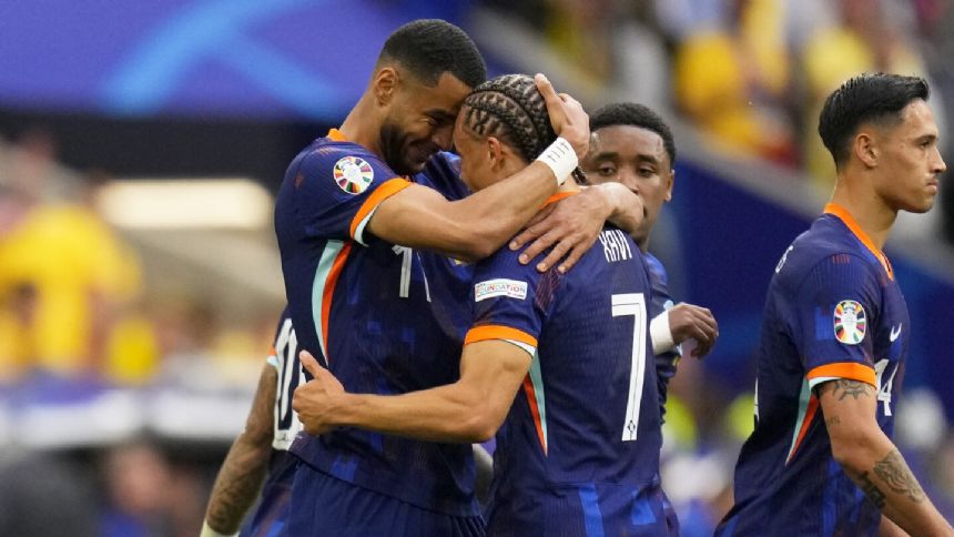 Cody Gakpo's goal gives Netherlands 1-0 lead over Romania at halftime in round of 16 at Euro 2024