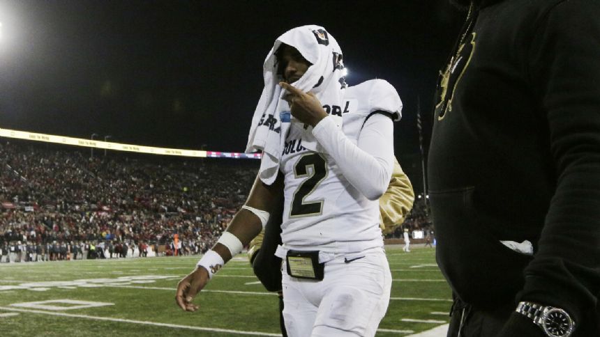 Colorado QB Shedeur Sanders leaves with apparent injury against Washington State