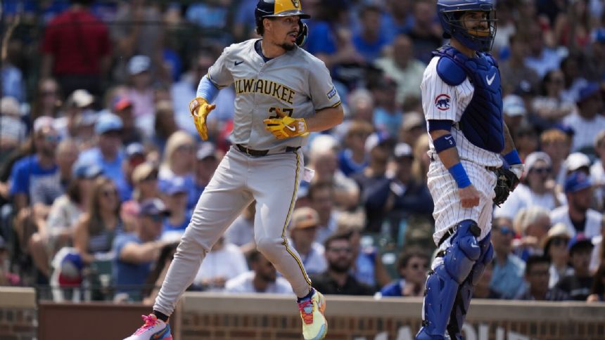 Contreras hits tiebreaking double in 9th as Brewers beat Cubs 3-2