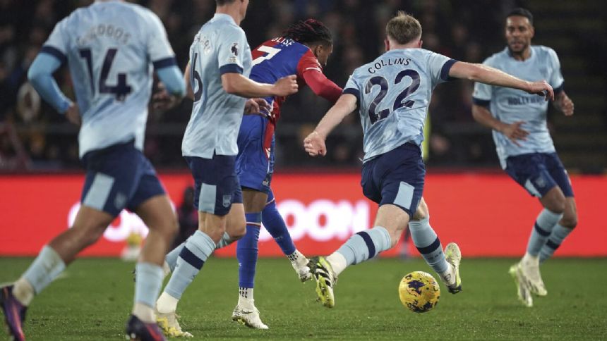 Crystal Palace ends winless streak with comeback home win over Brentford