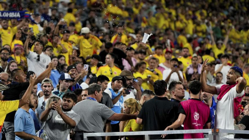 Darwin Nunez, Uruguay teammates enter stands as fans fight after Copa America loss to Colombia
