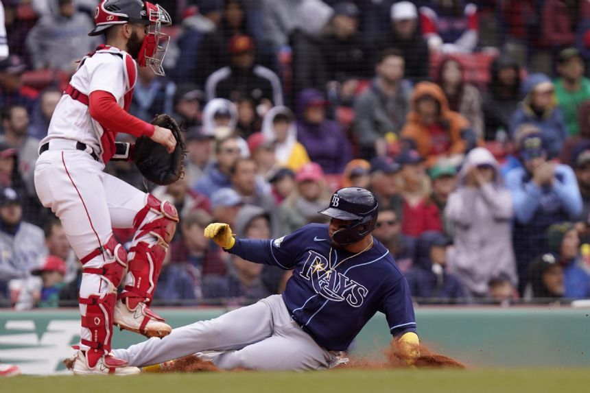 Diaz's RBI single turns into Little League homer, MLB-best Rays beat sloppy Red Sox 6-2