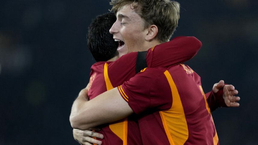 De Rossi's dream start continues as Roma drubs Cagliari 4-0 in Serie A