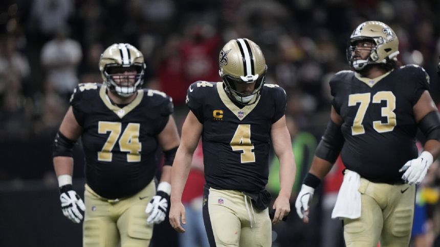 Sputtering Bears offense blows chance to take NFC North lead in loss to  Saints