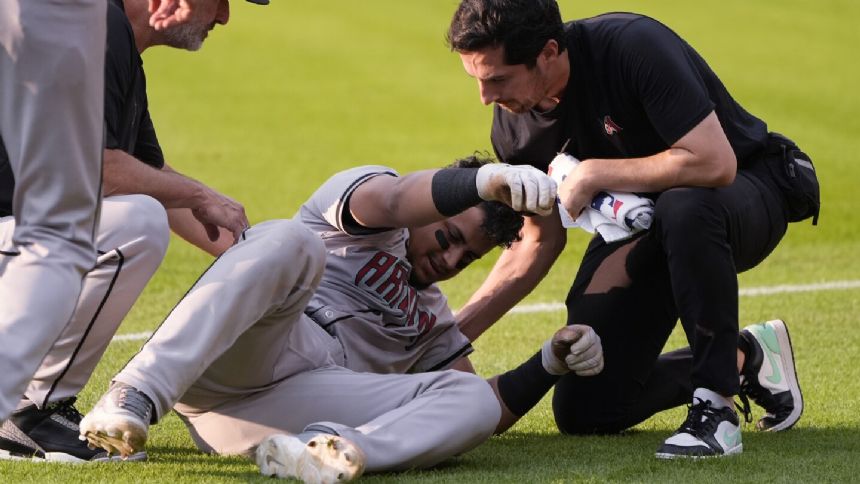 Diamondbacks catcher Gabriel Moreno leaves game against Guardians with left groin injury