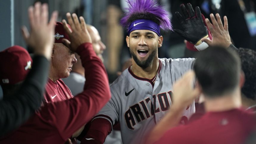 Castellanos leads D-backs to 4-2 win over slumping Phillies