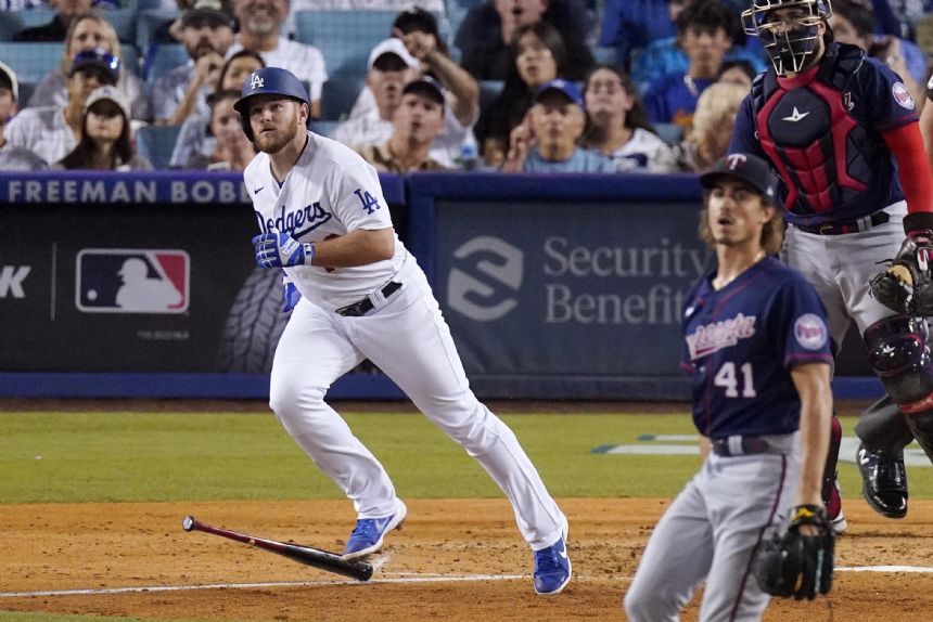 Dodgers roll past Twins to boost win streak to nine