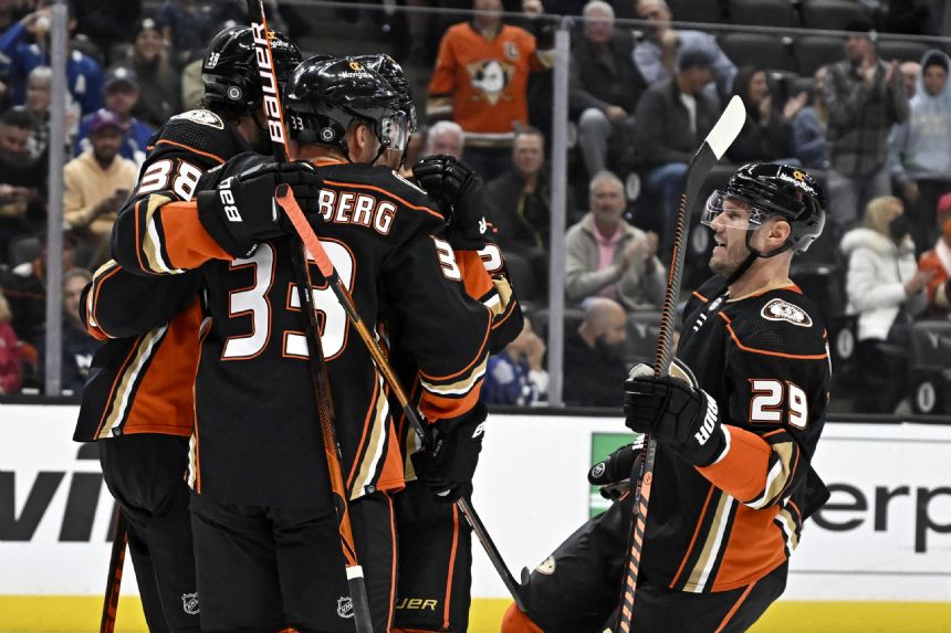 Ducks beat Maple Leafs 4-3 in OT to end 7-game slide