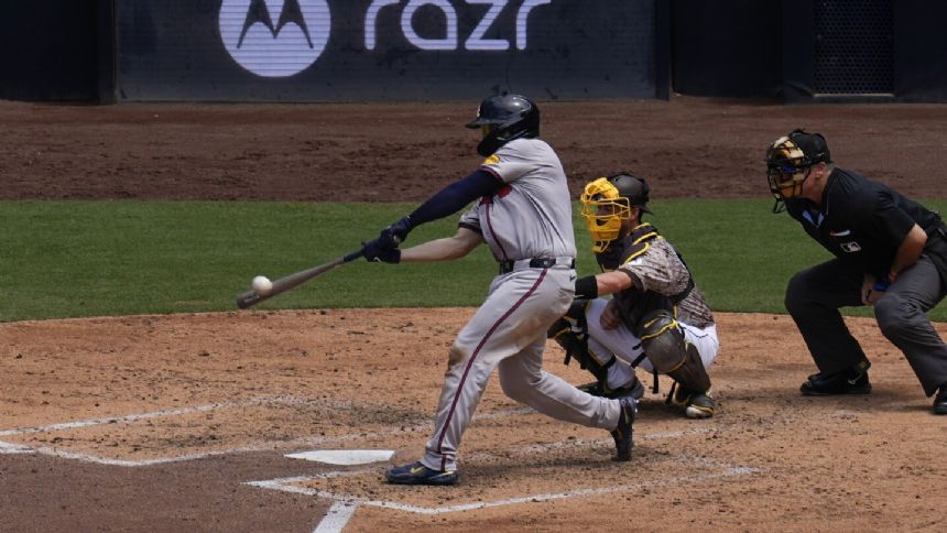 d'Arnaud hits two homers, drives in 4 runs in Atlanta 6-3 win over San Diego