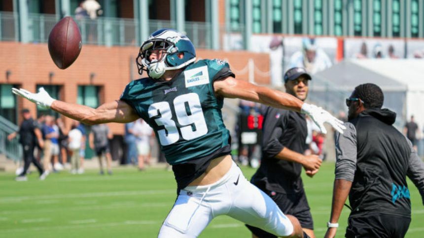 Eagles' Devon Allen scores first NFL touchdown, one month after ...