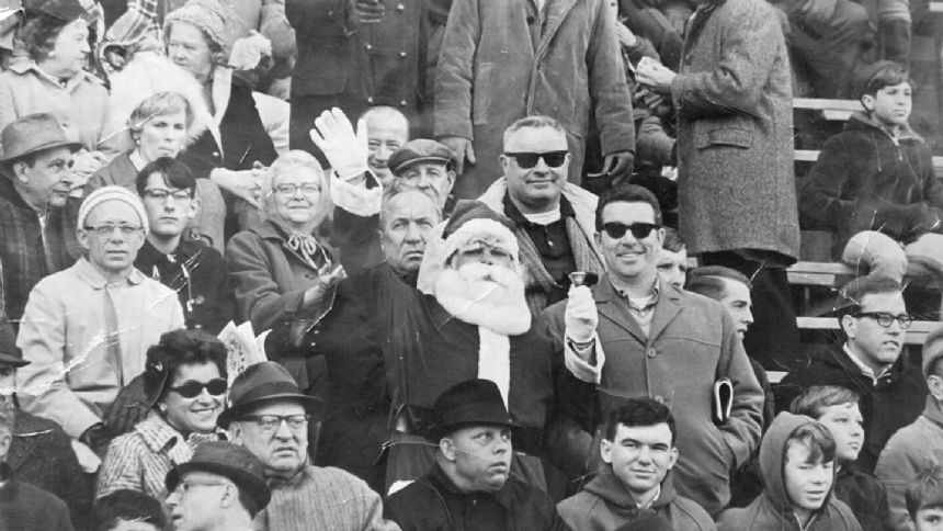 Eagles fans have long turned the page on snowball fiasco. 'No one was trying to hurt Santa Claus'