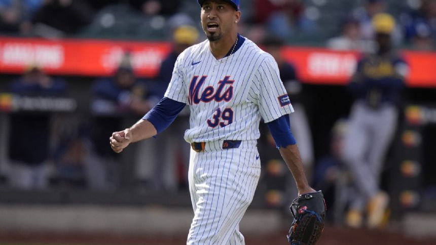 Edwin Diaz returns to mound for Mets for first time since October 2022