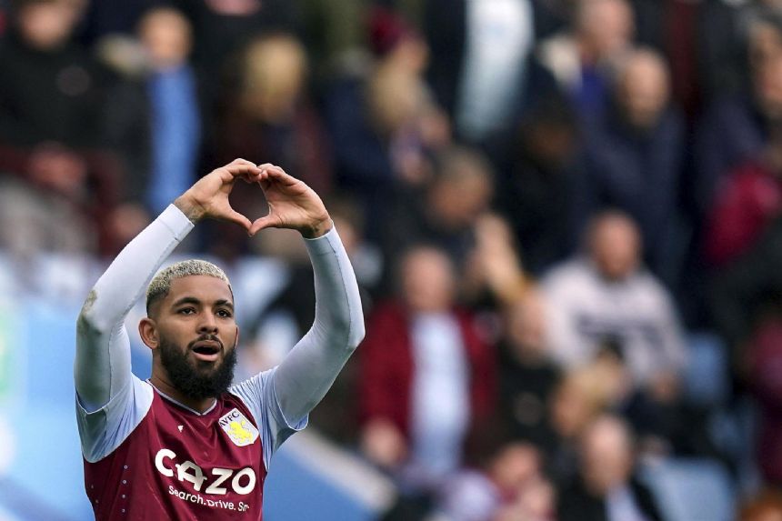 Fans cheer Brooks' return in Bournemouth's 3-0 loss at Villa