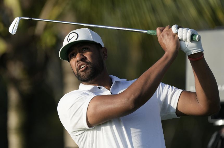 Finau leads Mexico Open at halfway point; Rahm 6 shots back