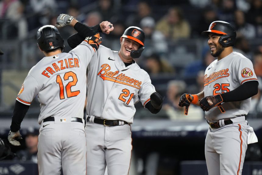 Frazier, Henderson power 8-run 7th, Orioles win 9-6, stop Yanks' 5-game win streak