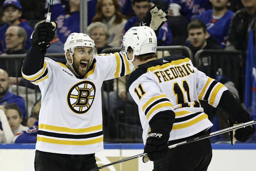 Frederic  helps Bruins beat Rangers 5-2 for 7th straight win