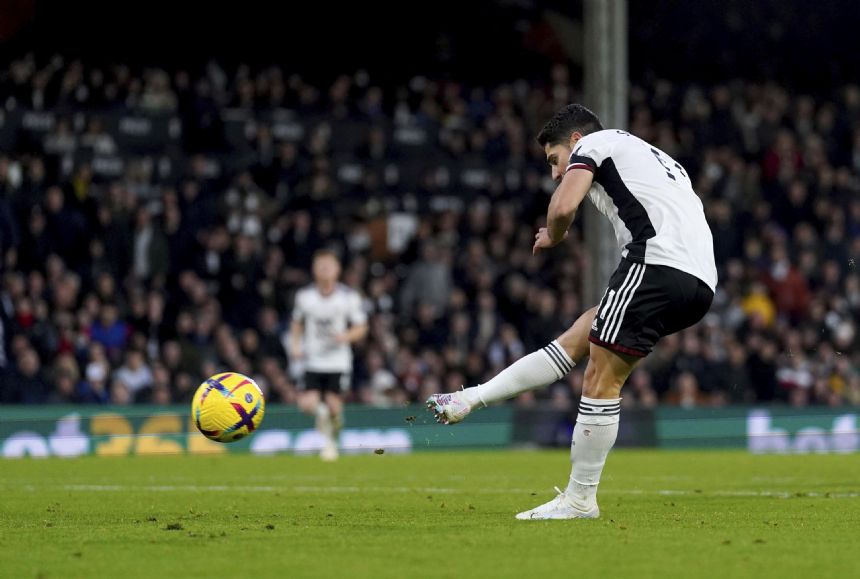 Fulham beats Forest 2-0 to end visitor's unbeaten run