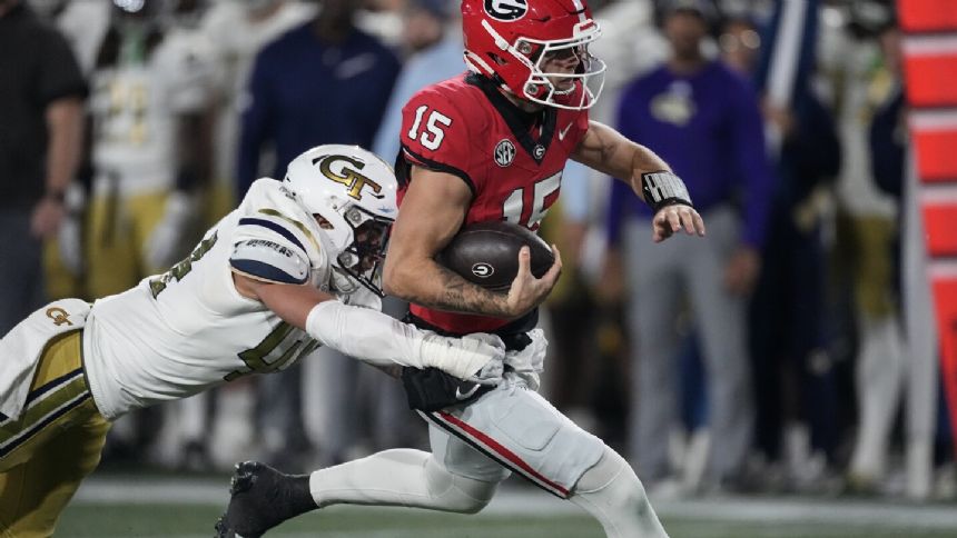 Georgia Quarterback Carson Beck Announces He's Returning For 2024 ...