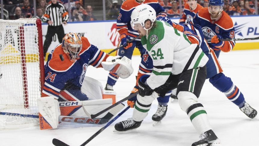 Hintz's return provides big boost for Robertson, Stars offense against Oilers